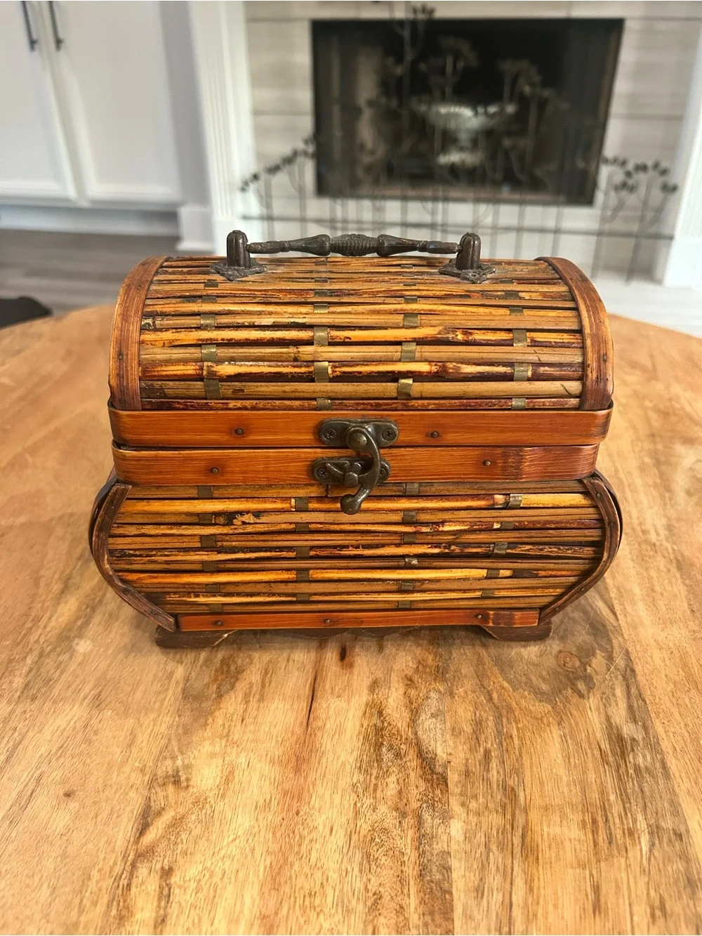 Rustic Brown Woven Bamboo Jewelry/Trinket Chest